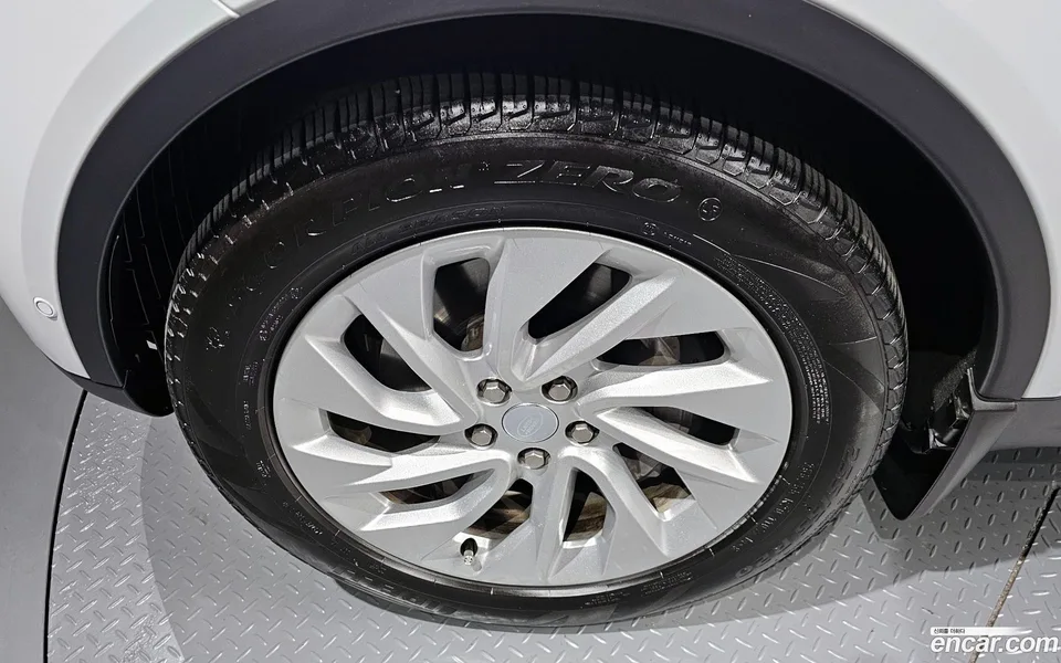 Land Rover Discovery 2.0 P300 S 2025 — миниатюра 5