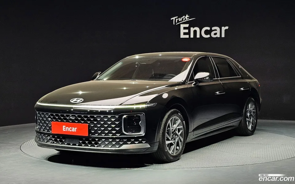 Hyundai Grandeur Hybrid 2024 — фото 1, купить с доставкой в Москву
