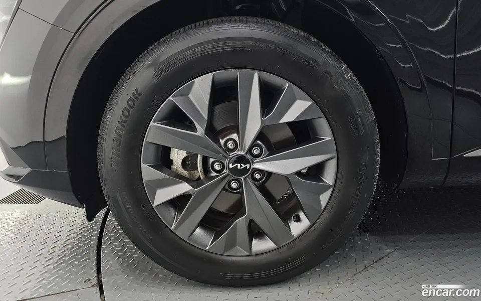 Kia Sportage 1.6 2WD 2022 — миниатюра 2