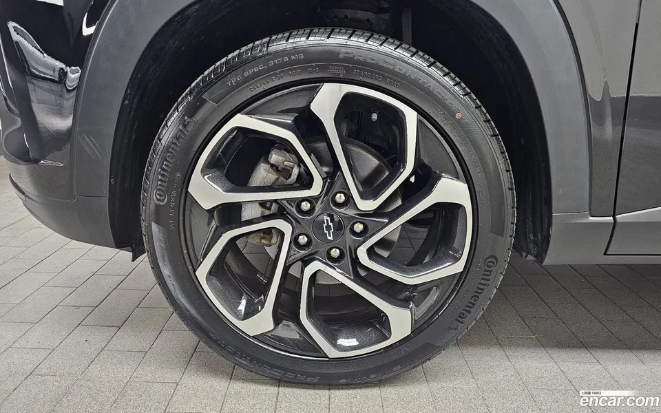 Chevrolet Trax Crossover 1.2 RS 2023 — миниатюра 5