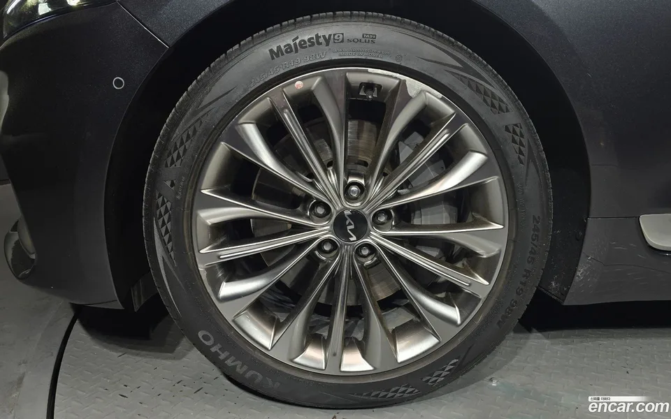 Kia K9 3.8 GDI AWD 2022 — миниатюра 2