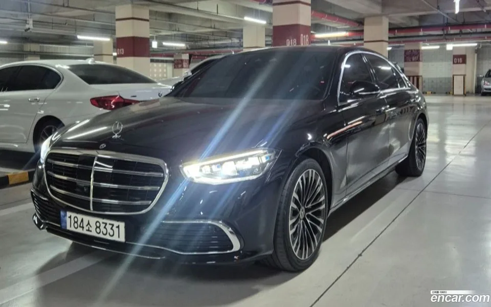 Mercedes-Benz S-Class S450L 4MATIC 2023 — фото 1, купить с доставкой в Москву
