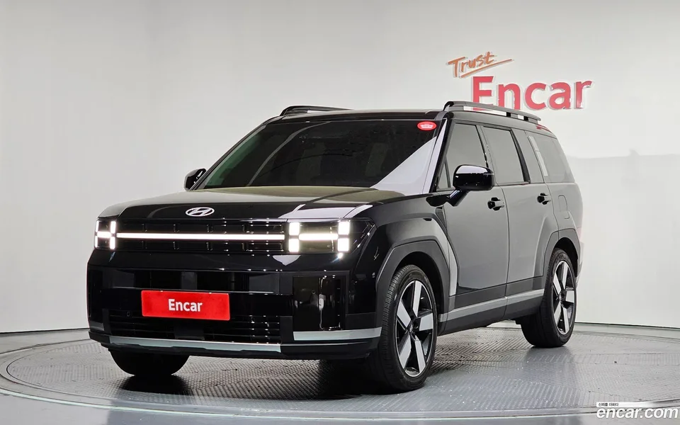 Hyundai SantaFe 2.5T 2WD 2023 — фото 1, купить с доставкой в Москву