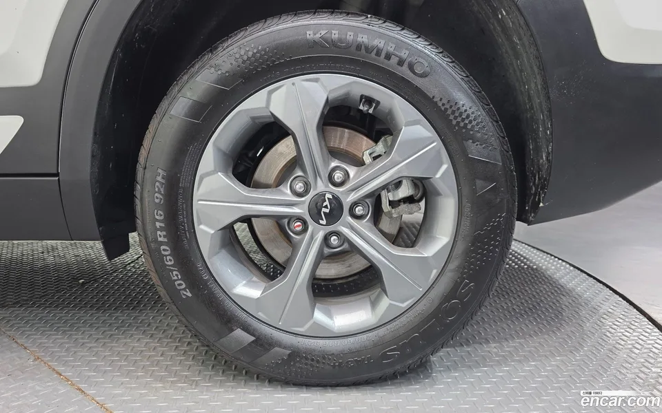 Kia Seltos 2.0 2WD 2024 — миниатюра 5