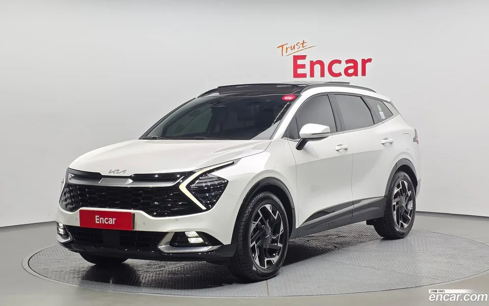 Kia Sportage 1.6 2WD 2022 — фото 1, купить с доставкой в Москву