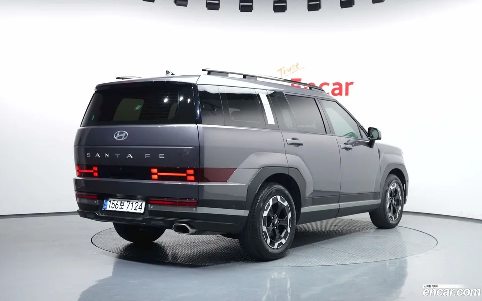 Hyundai SantaFe 2.5T 2WD 2023 — миниатюра 2