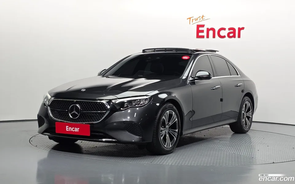 Mercedes-Benz E-Class E200 2025 — фото 1, купить с доставкой в Москву
