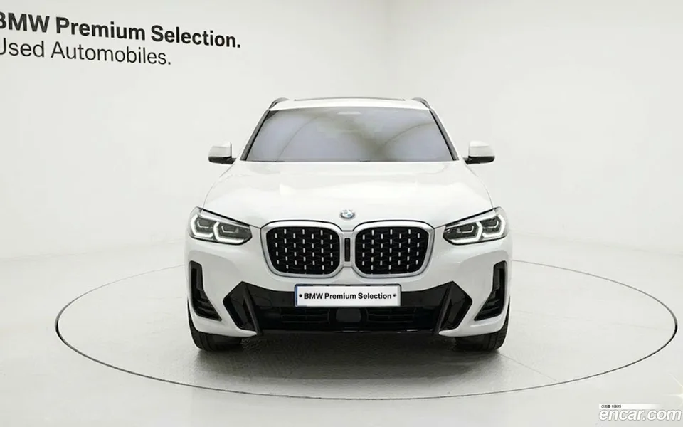 BMW X4 xDrive20i M 2025 — миниатюра 2