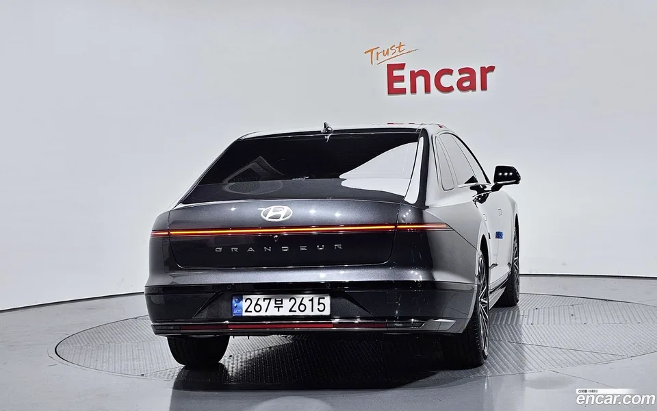 Hyundai Grandeur Hybrid 2024 — миниатюра 4