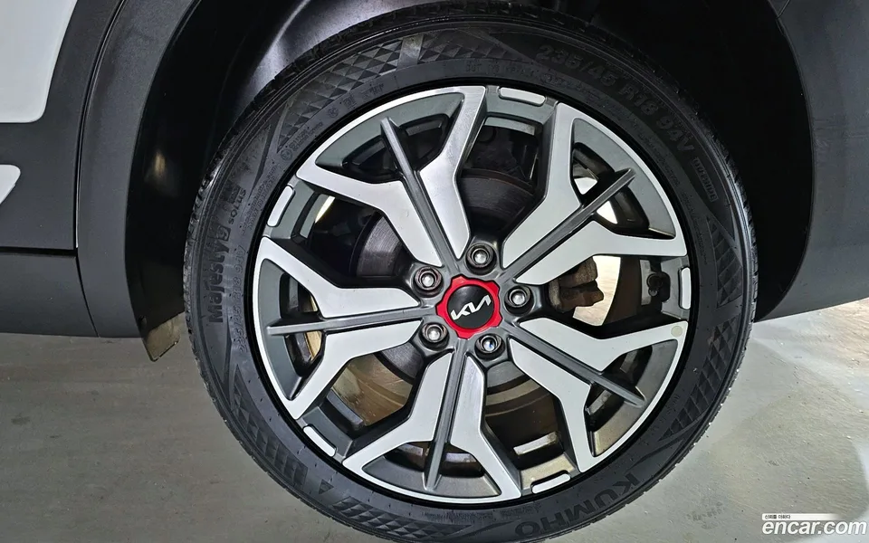 Kia Seltos 1.6 2WD 2022 — миниатюра 2