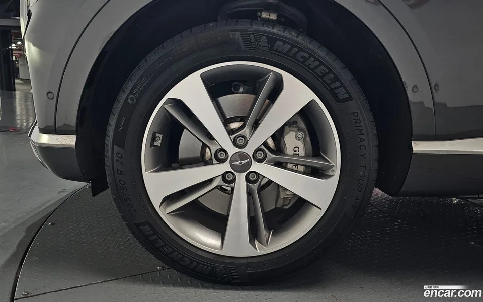 Genesis GV80 2.5T AWD 2023 — миниатюра 2