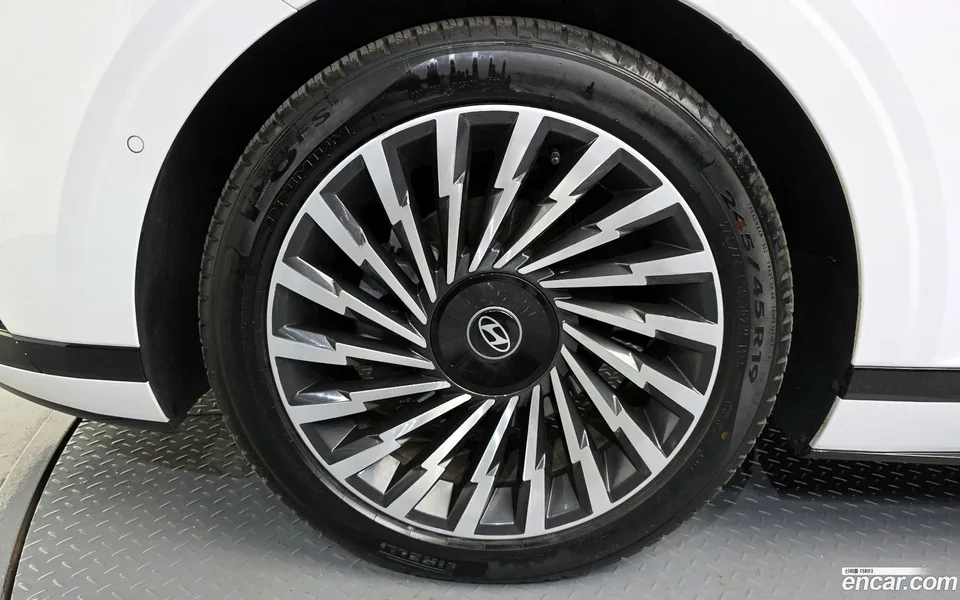 Hyundai Grandeur Hybrid 2024 — миниатюра 5