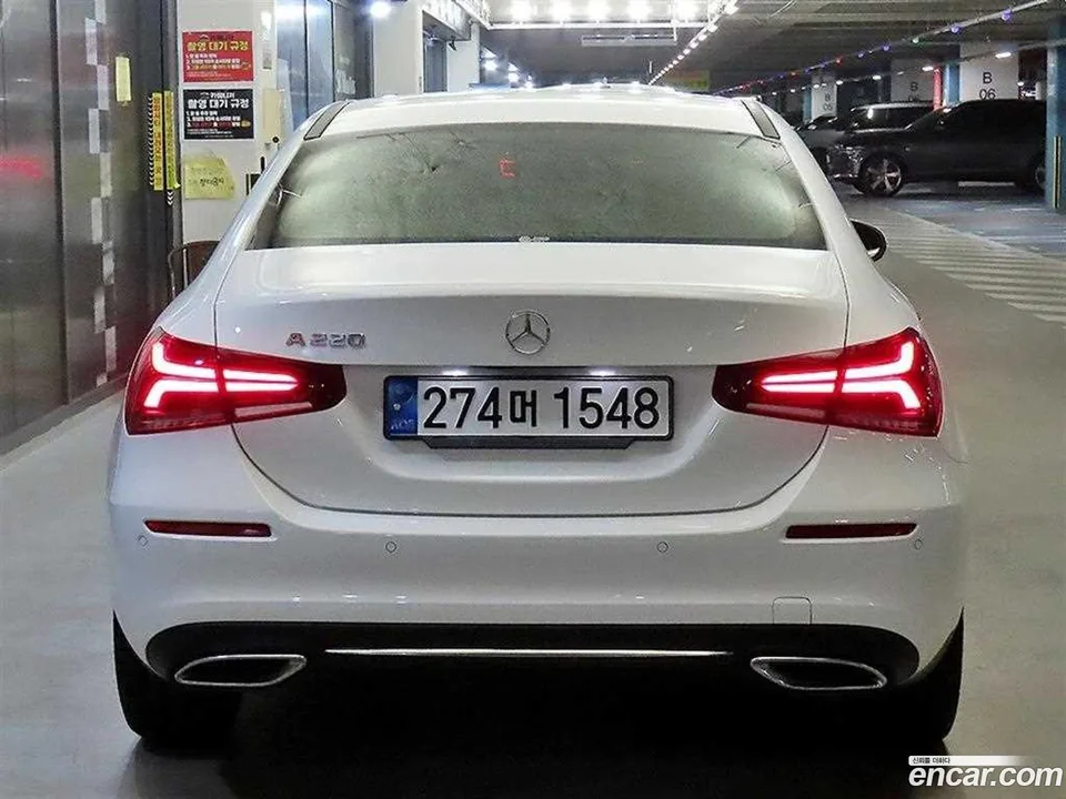 Mercedes-Benz A-Class A220 2022 — миниатюра 2