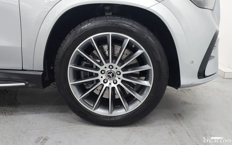 Mercedes-Benz GLE-Class GLE450 4MATIC 2025 — миниатюра 2