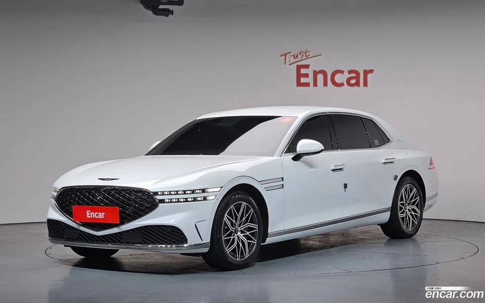 Genesis G90 3.5 AWD 2023 — фото 1, купить с доставкой в Москву