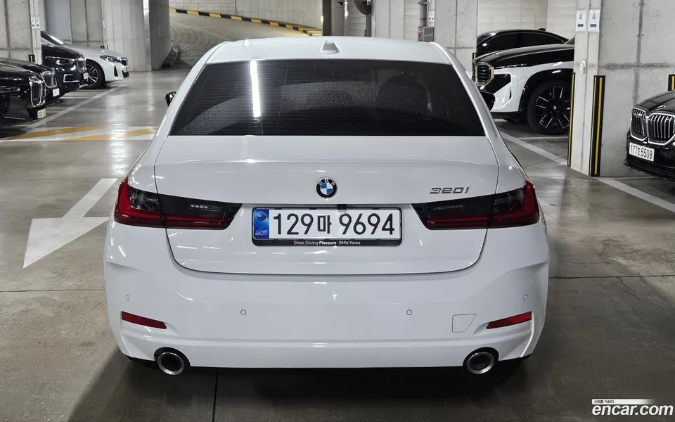 BMW 3 Series 320i 2025 — миниатюра 3
