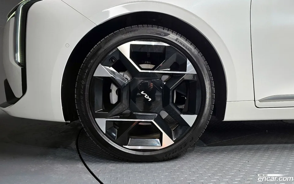 Kia K8 2.5 2WD 2025 — миниатюра 2
