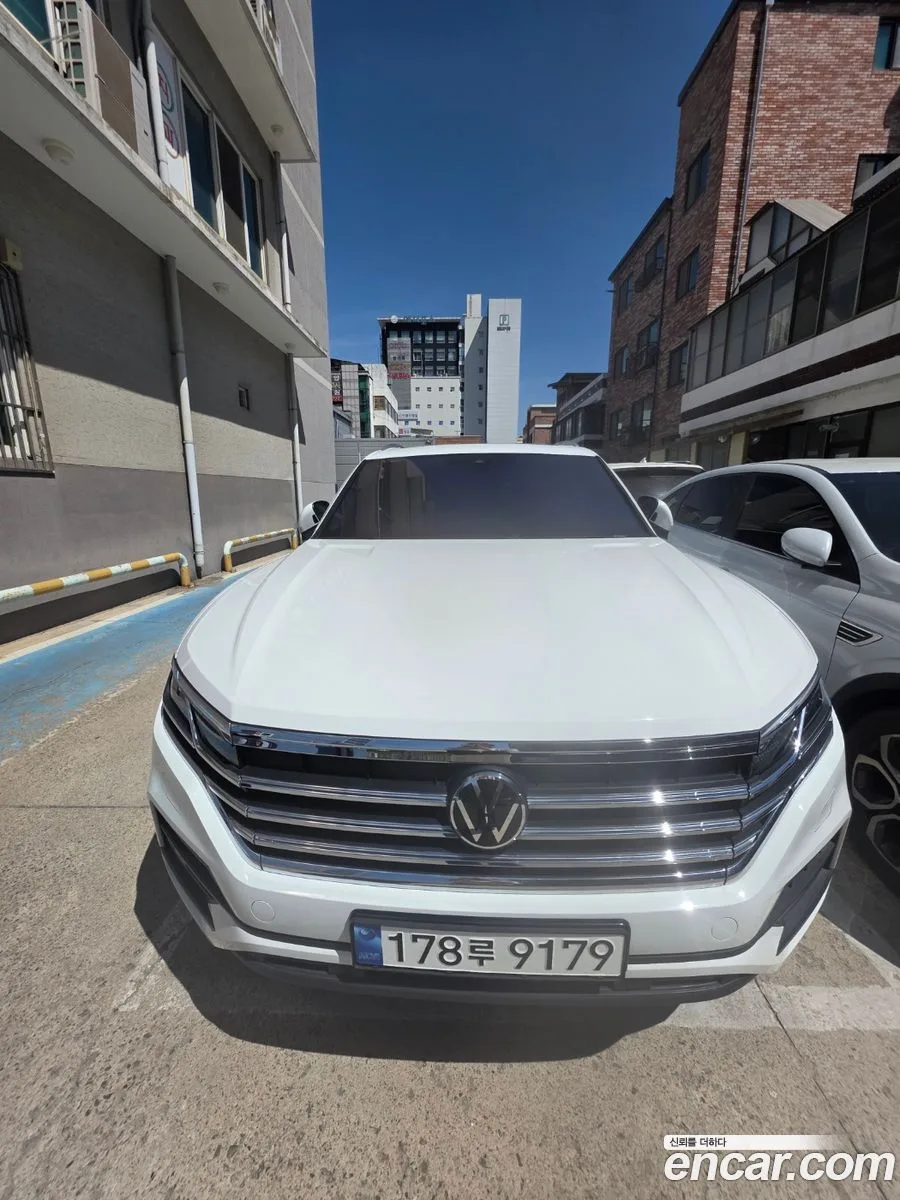 Volkswagen Touareg 3.0 TDI 2022 — миниатюра 3