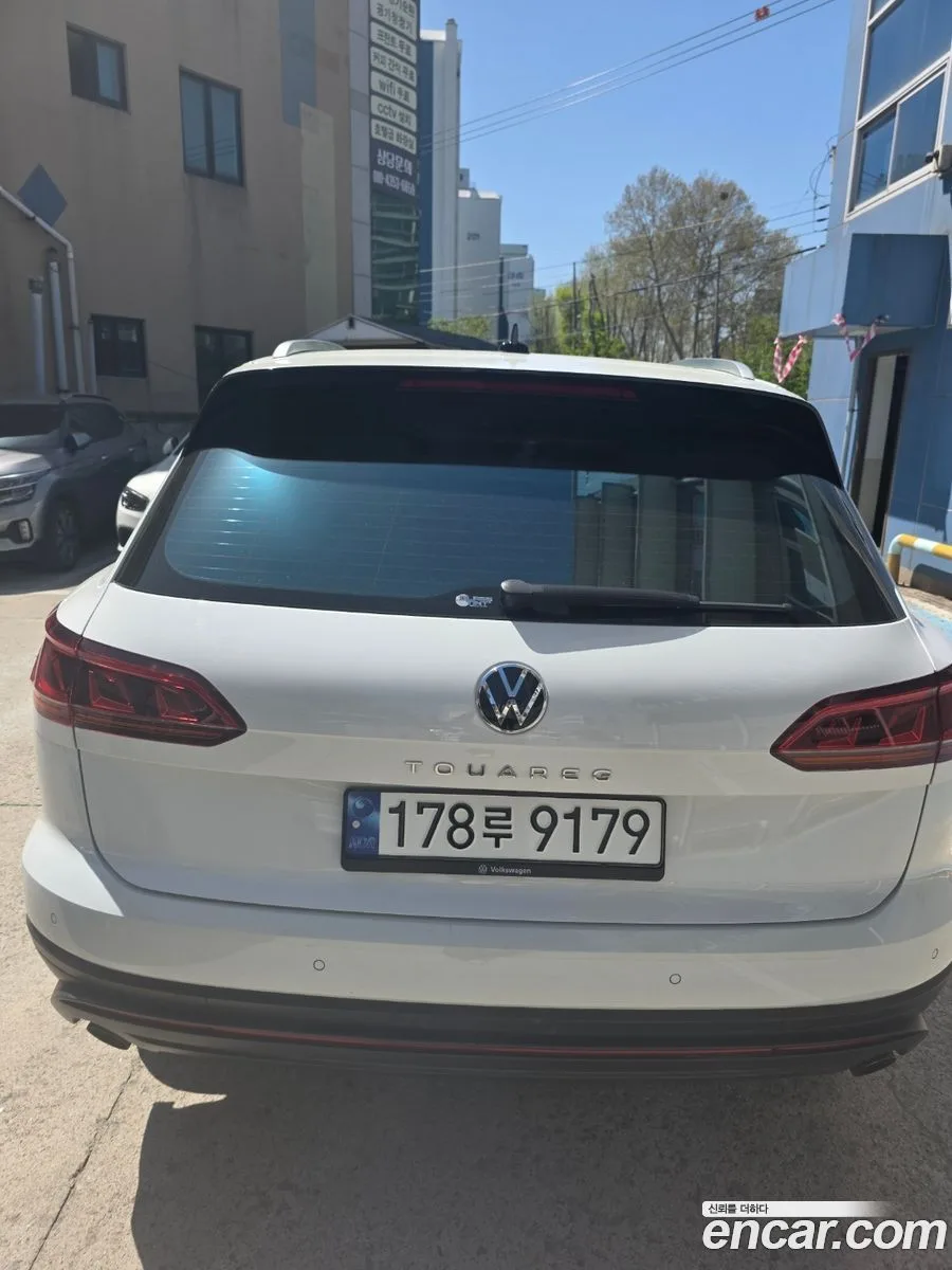Volkswagen Touareg 3.0 TDI 2022 — миниатюра 4