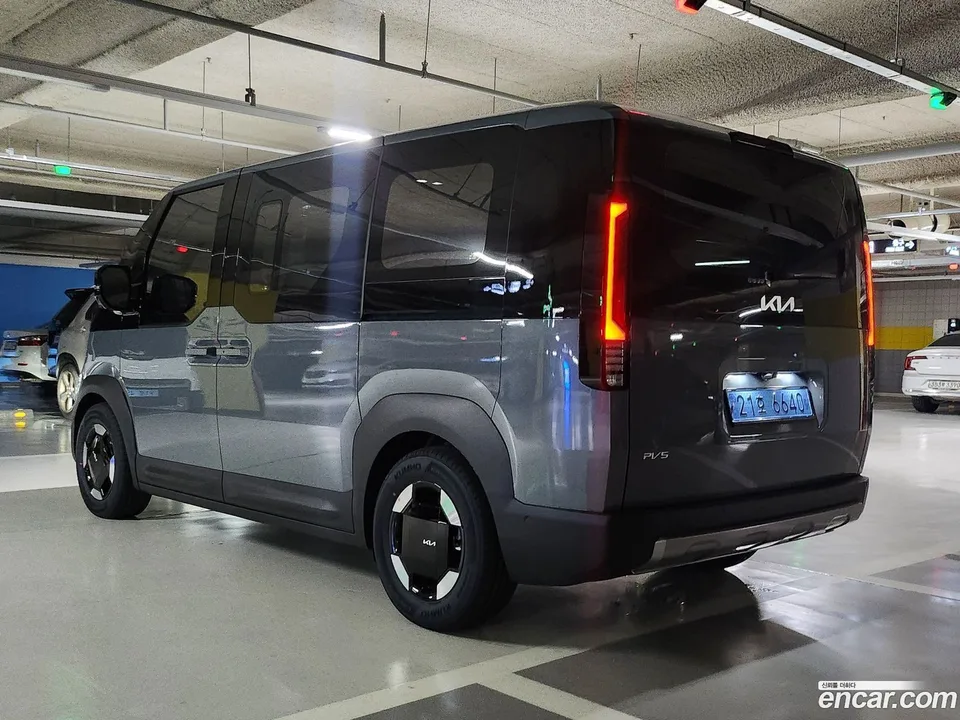 Kia PV5 2026 — миниатюра 2