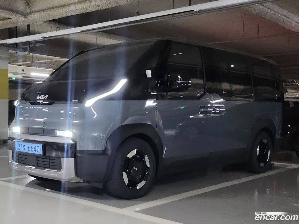 Kia PV5 2026 — фото 1, купить с доставкой в Москву