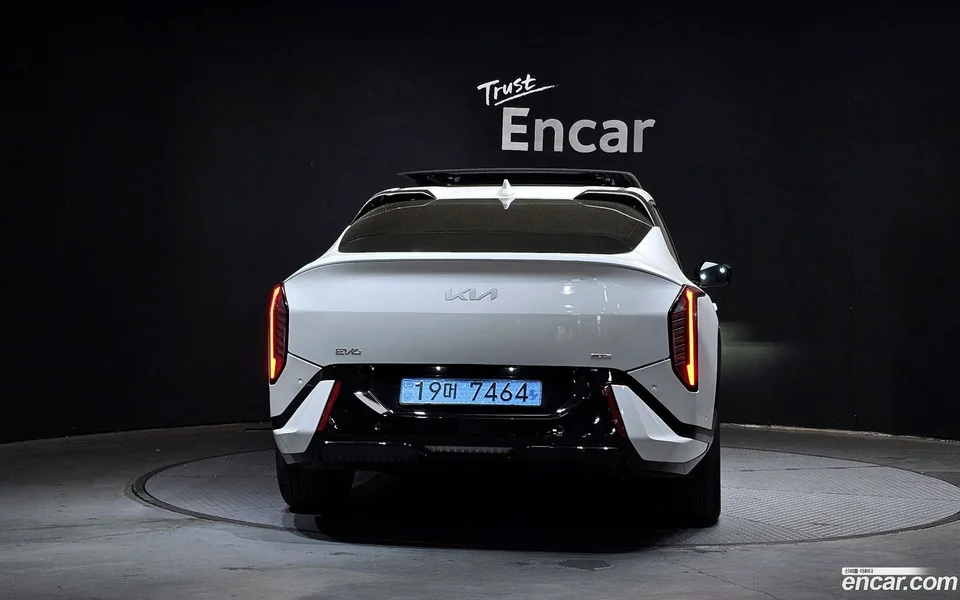 Kia EV4 2WD 2026 — миниатюра 4