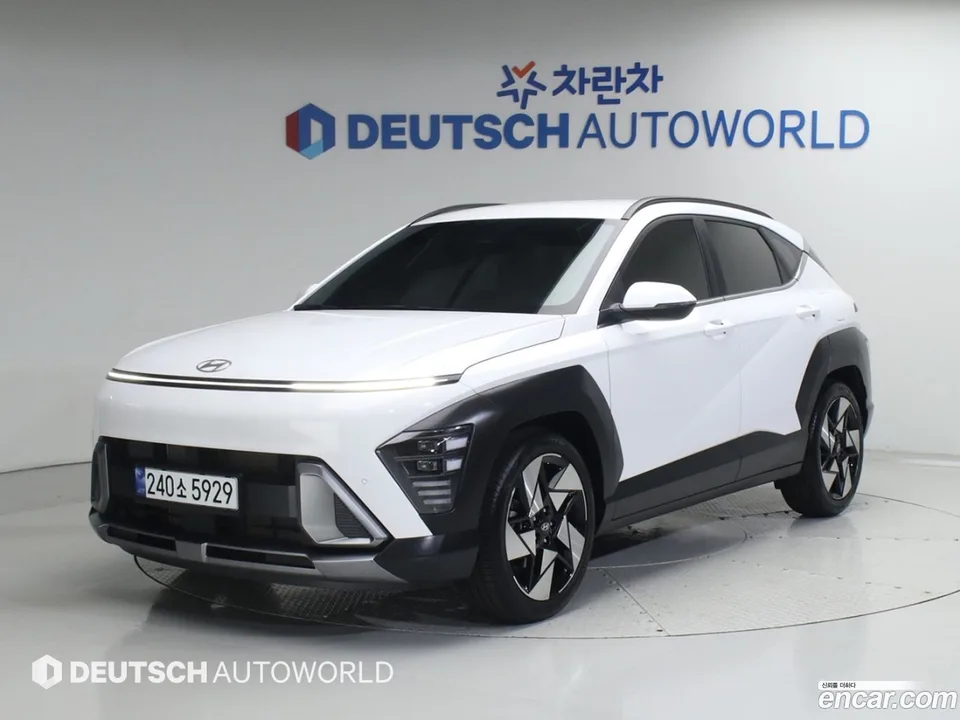 Hyundai Kona 2.0 2WD 2024 — фото 1, купить с доставкой в Москву
