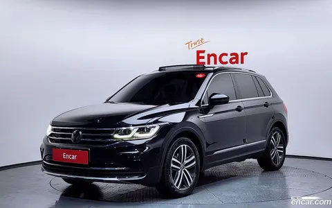 Volkswagen Tiguan 2023 buy in Moscow