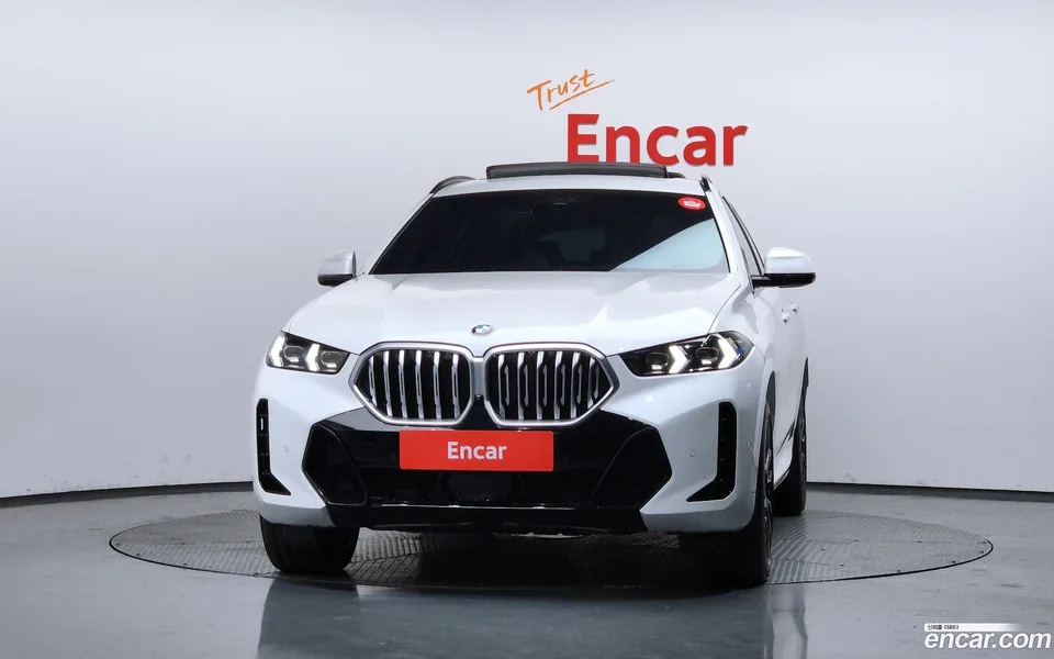 BMW X6 xDrive40i M 2023 — миниатюра 3