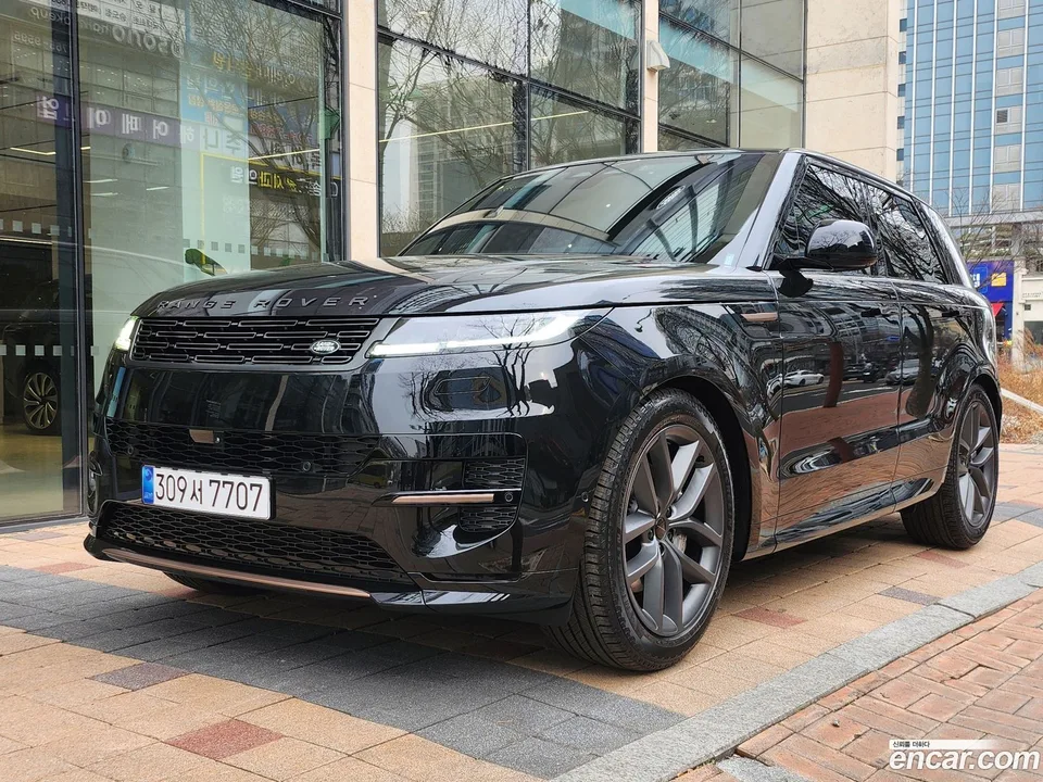 Land Rover Range Rover Sport P360 HSE 2026 — фото 1, купить с доставкой в Москву