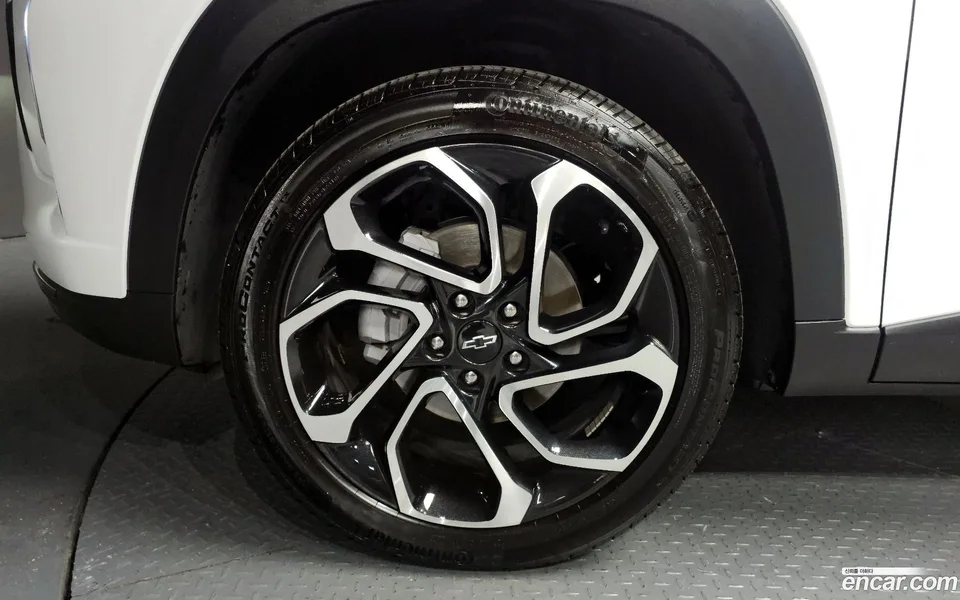 Chevrolet Trax Crossover 1.2 RS 2023 — миниатюра 5
