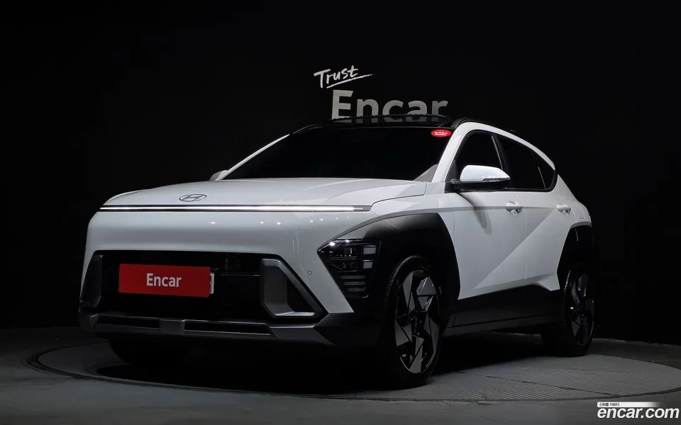 Hyundai Kona 1.6 2WD 2025 — фото 1, купить с доставкой в Москву