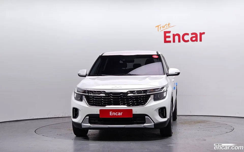 Kia Seltos 2.0 2WD 2024 — миниатюра 3