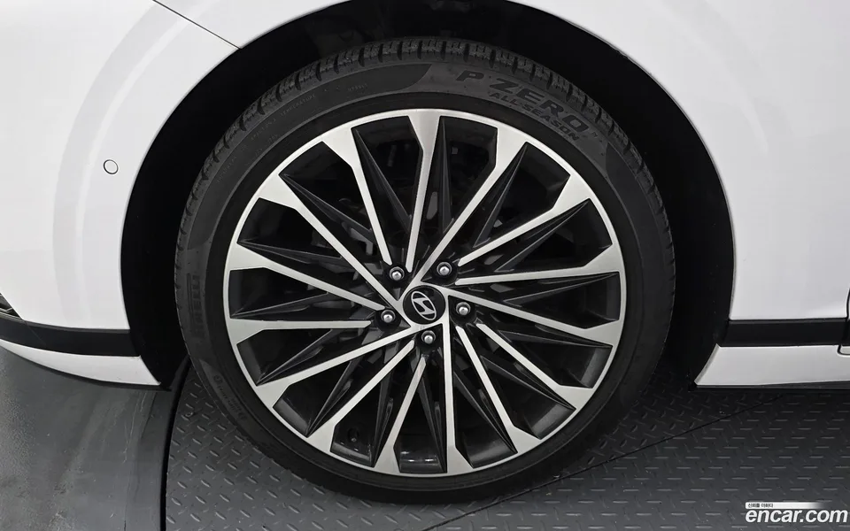 Hyundai Grandeur Hybrid 2023 — миниатюра 2