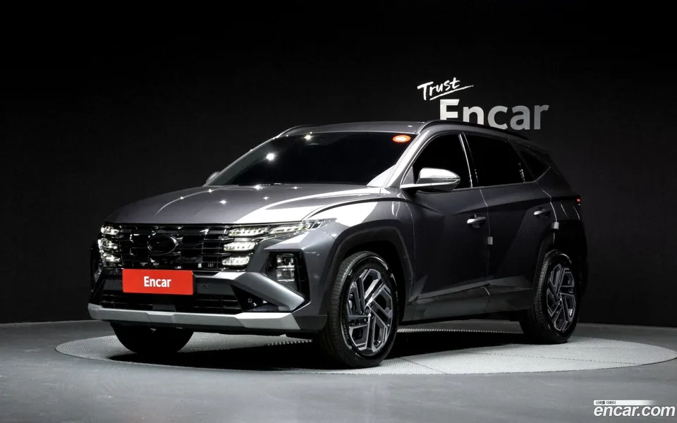 Hyundai Tucson NX4 1.6 2WD 2025 — фото 1, купить с доставкой в Москву