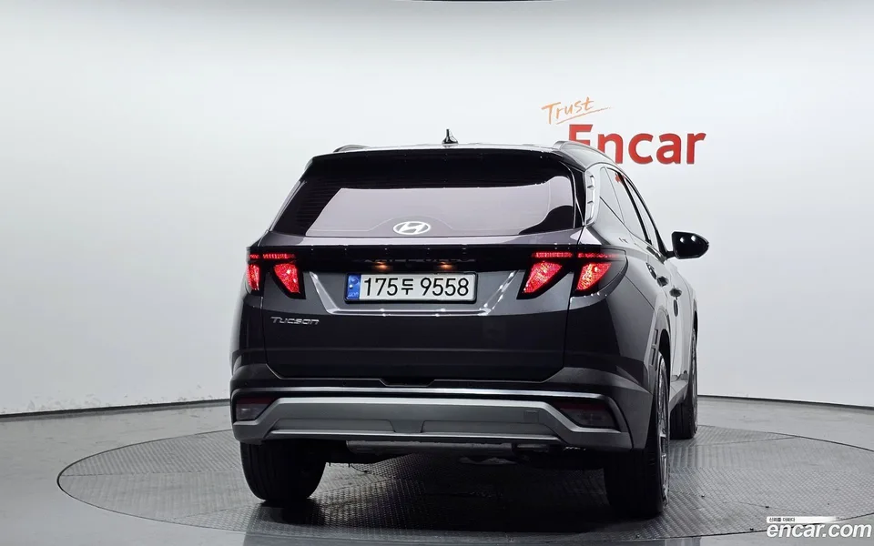 Hyundai Tucson NX4 1.6 2WD 2024 — миниатюра 4