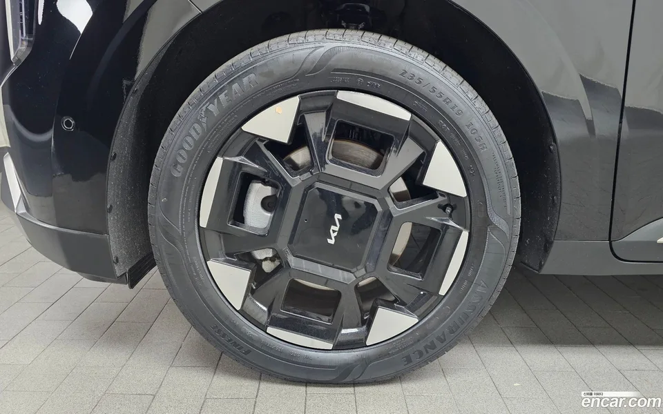 Kia Carnival HEV 9 2025 — миниатюра 2