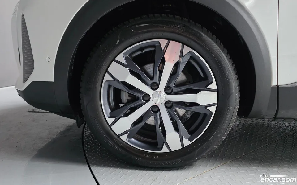 Peugeot 5008 2.0 BlueHDi GT 2022 — миниатюра 5