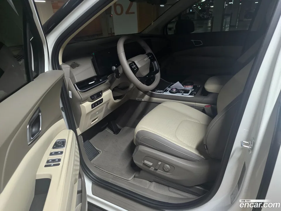 Kia Carnival HEV 9 2025 — миниатюра 4