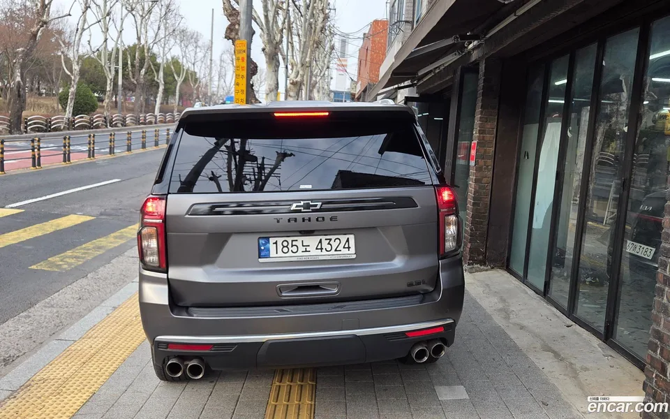 Chevrolet Tahoe 6.2 4WD 2022 — миниатюра 4