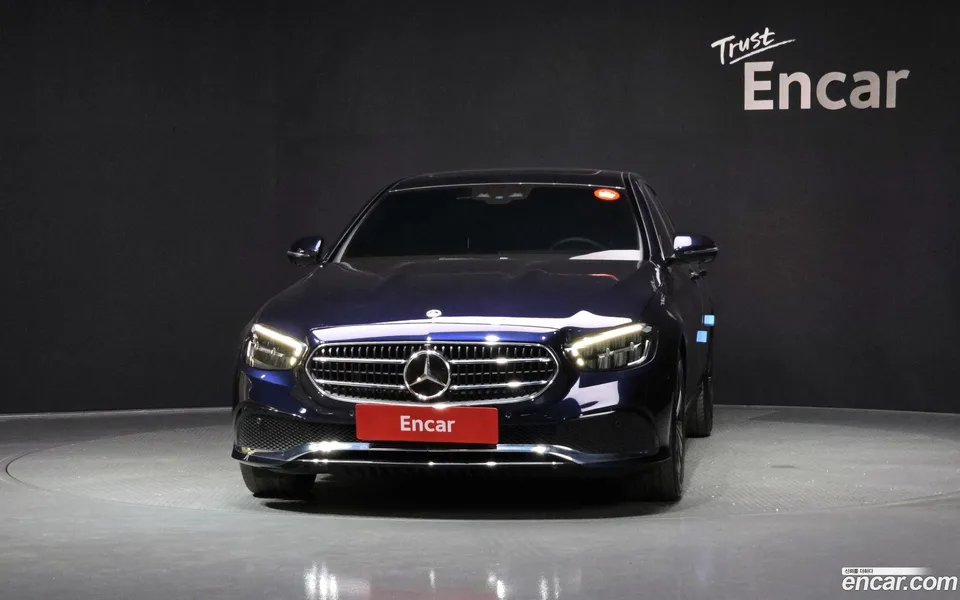 Mercedes-Benz E-Class E250 2022 — миниатюра 3
