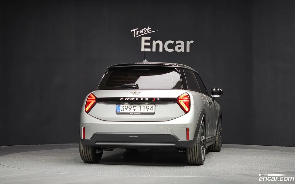MINI Cooper S 2026 — миниатюра 4