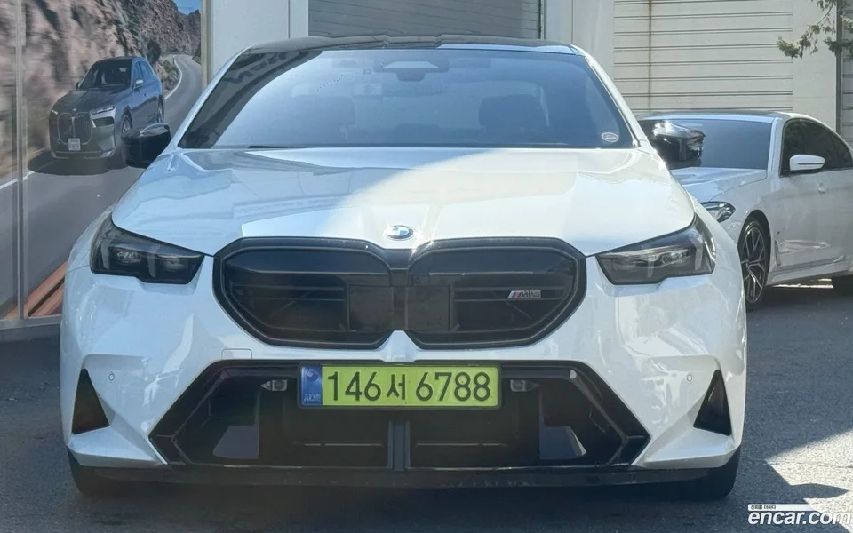BMW M5 M5 2025 — миниатюра 3