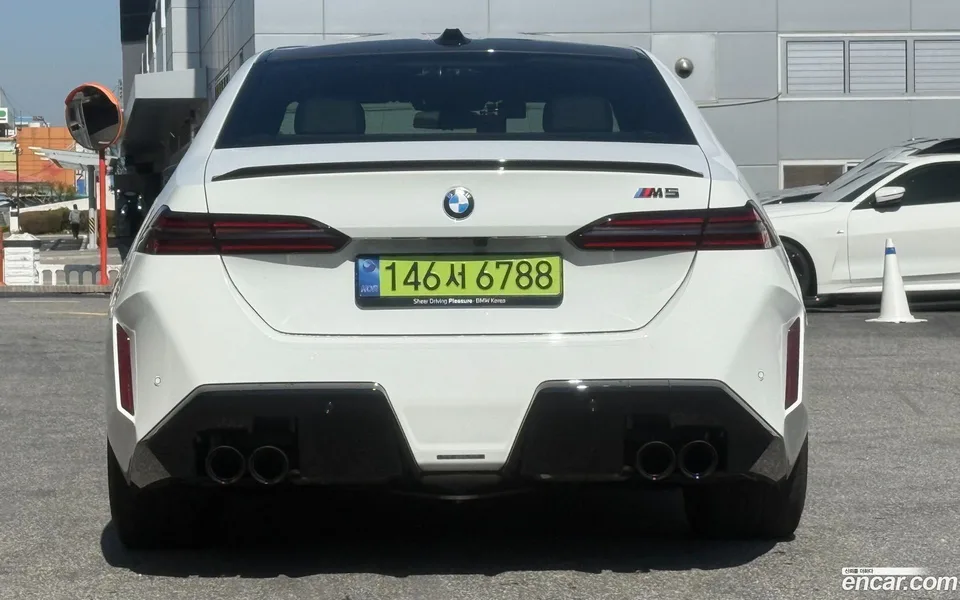 BMW M5 M5 2025 — миниатюра 4
