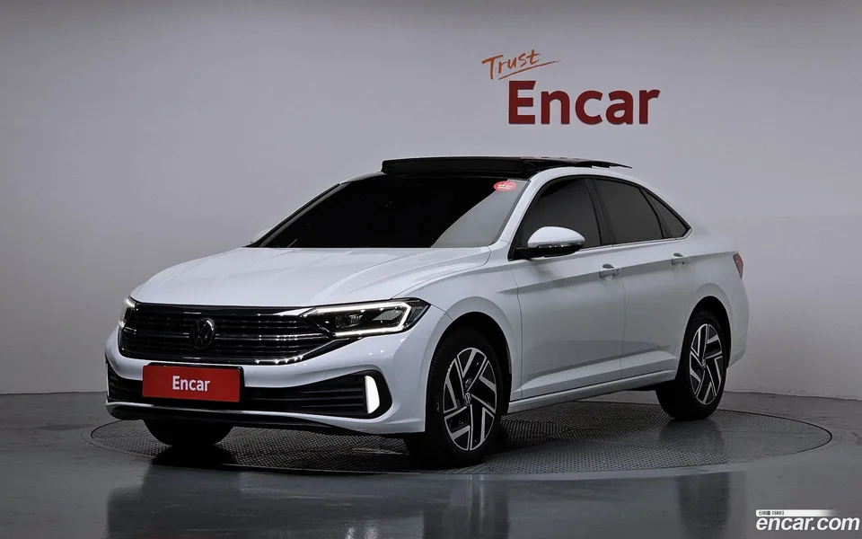 Volkswagen Jetta 1.5 TSI 2024 — фото 1, купить с доставкой в Москву