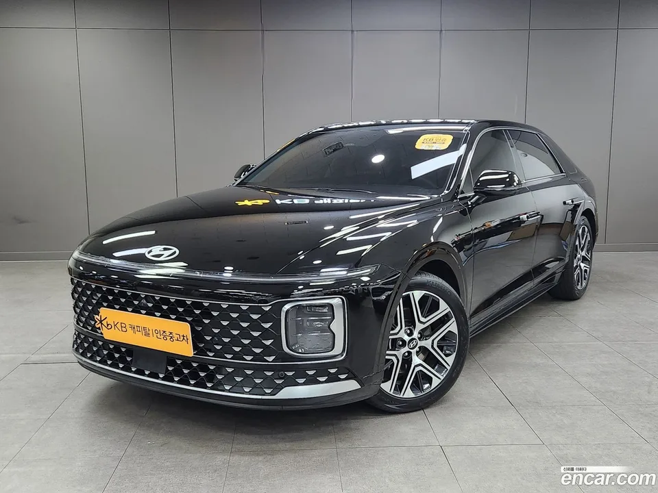 Hyundai Grandeur 2.5 2WD 2022 — фото 1, купить с доставкой в Москву