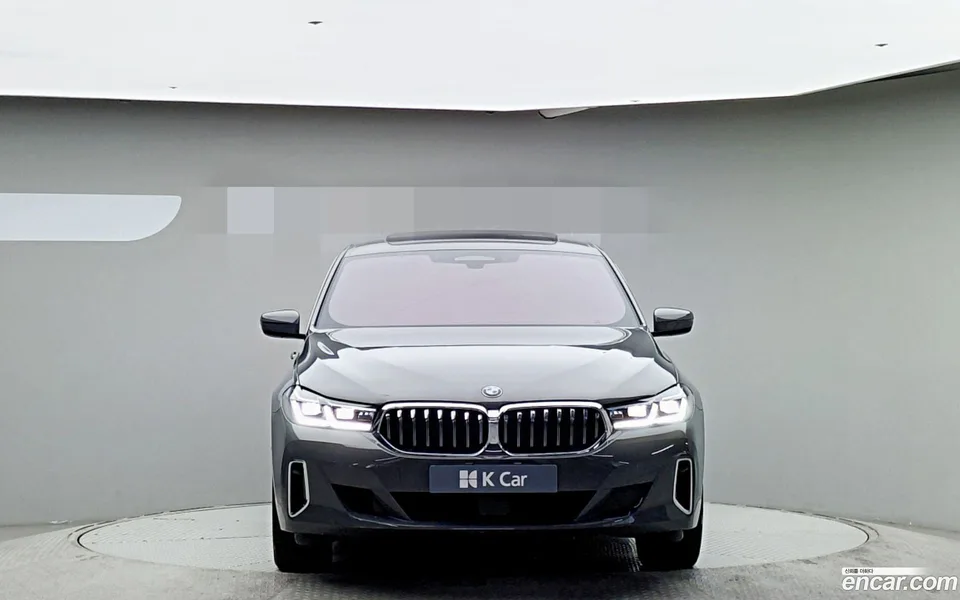 BMW 6 Series GT 630i xDrive 2022 — миниатюра 3