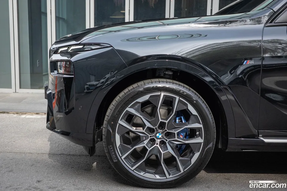 BMW X7 xDrive 40i 6 2025 — миниатюра 4