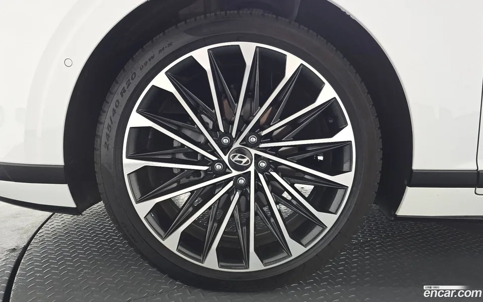 Hyundai Grandeur Hybrid 2025 — миниатюра 2