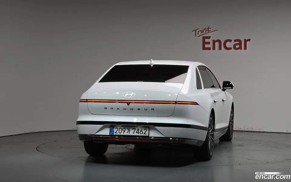 Hyundai Grandeur Hybrid 2025 — миниатюра 4
